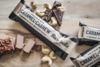 Barebells proteínová tyčinka s príchuťou karamelu a kešu orechov 55 g